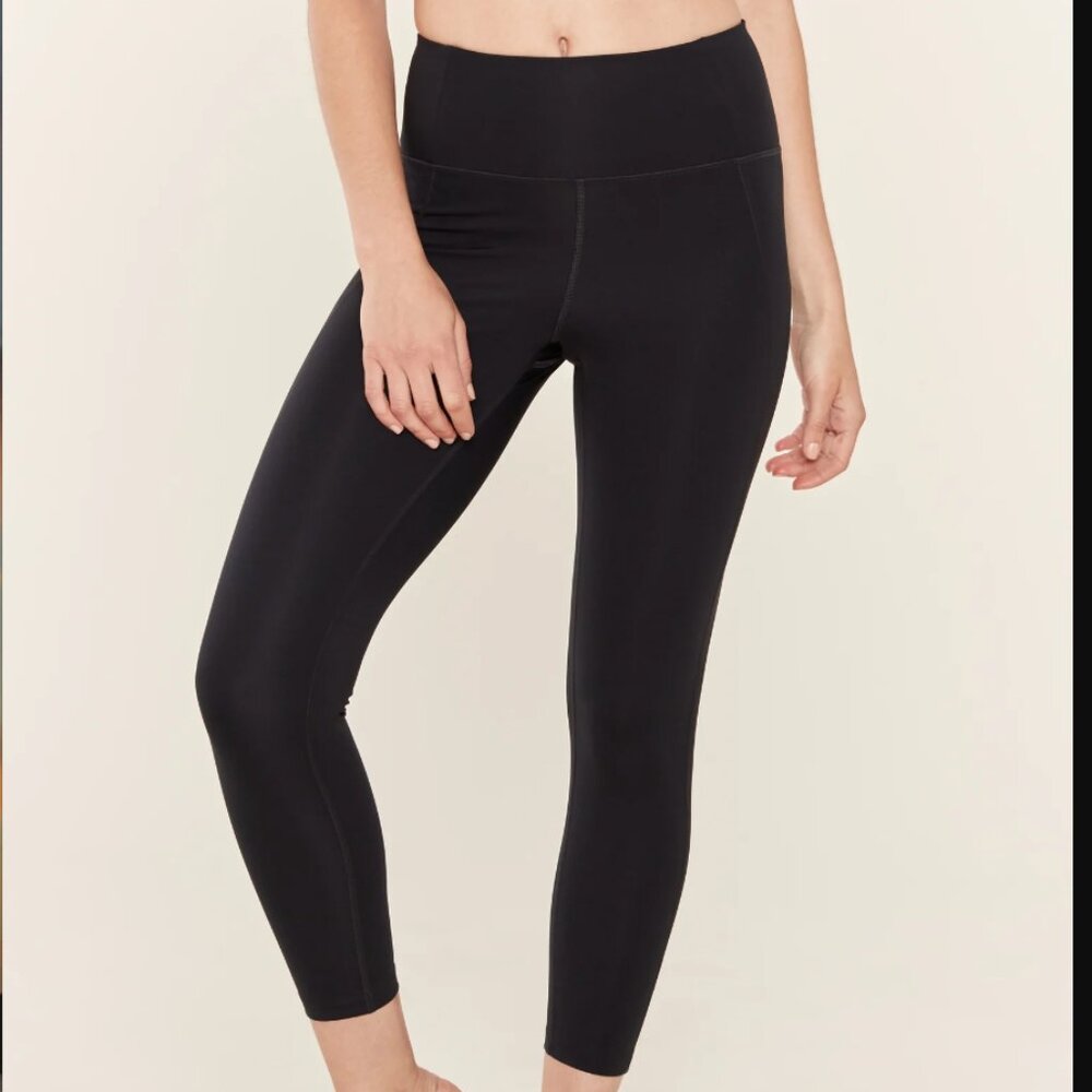 Girlfriend Collective Black Compressive High-Rise Legging M